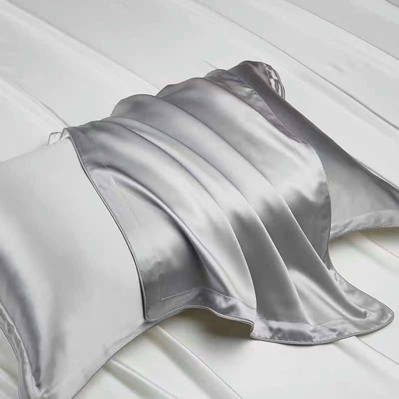 What's The Difference Between Satin And Silk